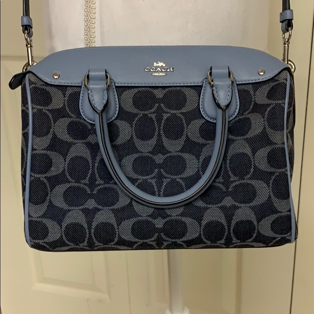 Coach crossbody purse